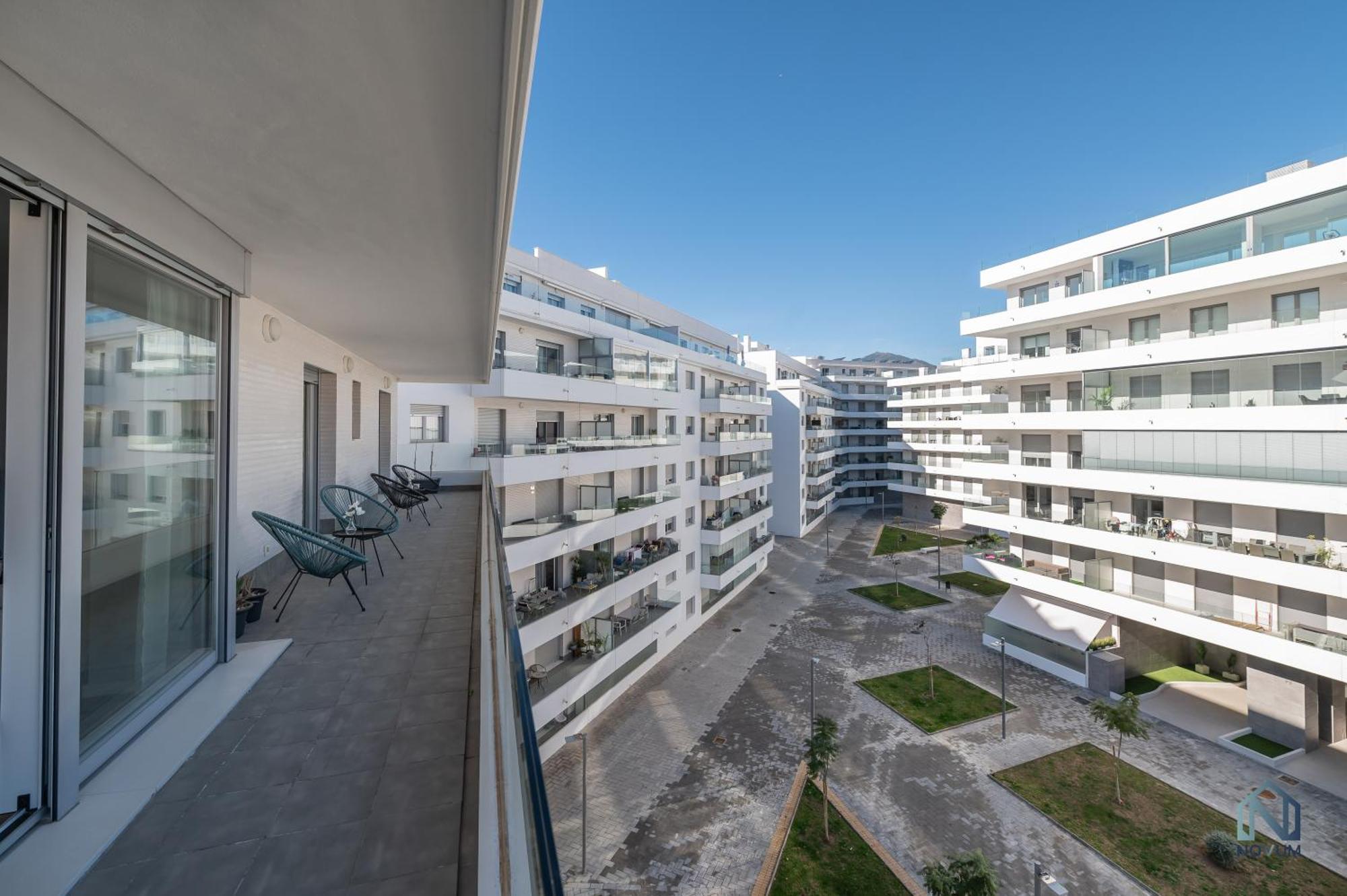 Newly Built 3 Bdrm Modern Apt W Gym, Pool, & Views Marbella Exterior photo