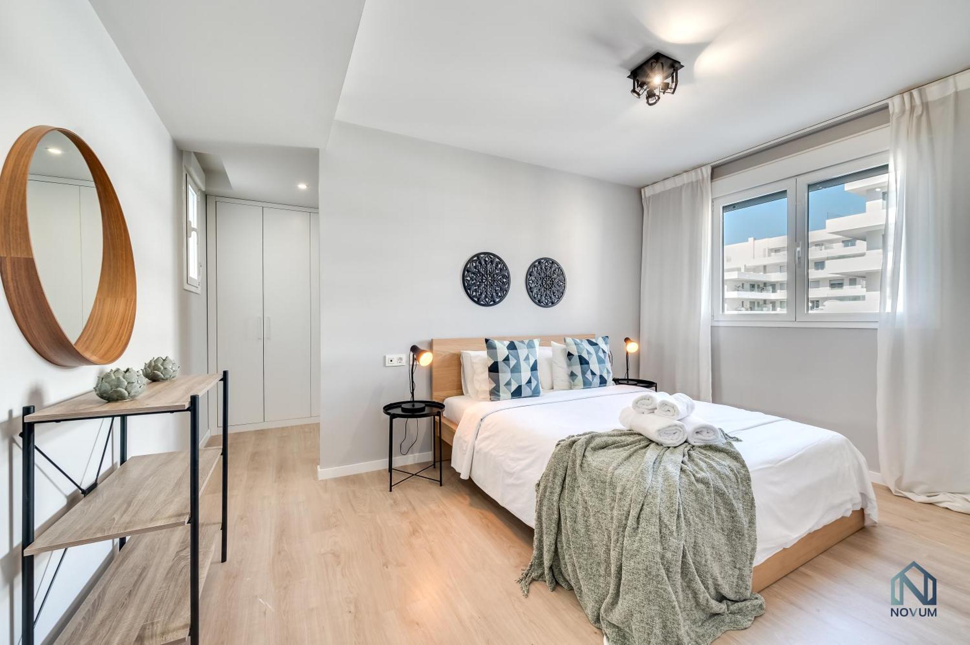 Newly Built 3 Bdrm Modern Apt W Gym, Pool, & Views Marbella Exterior photo
