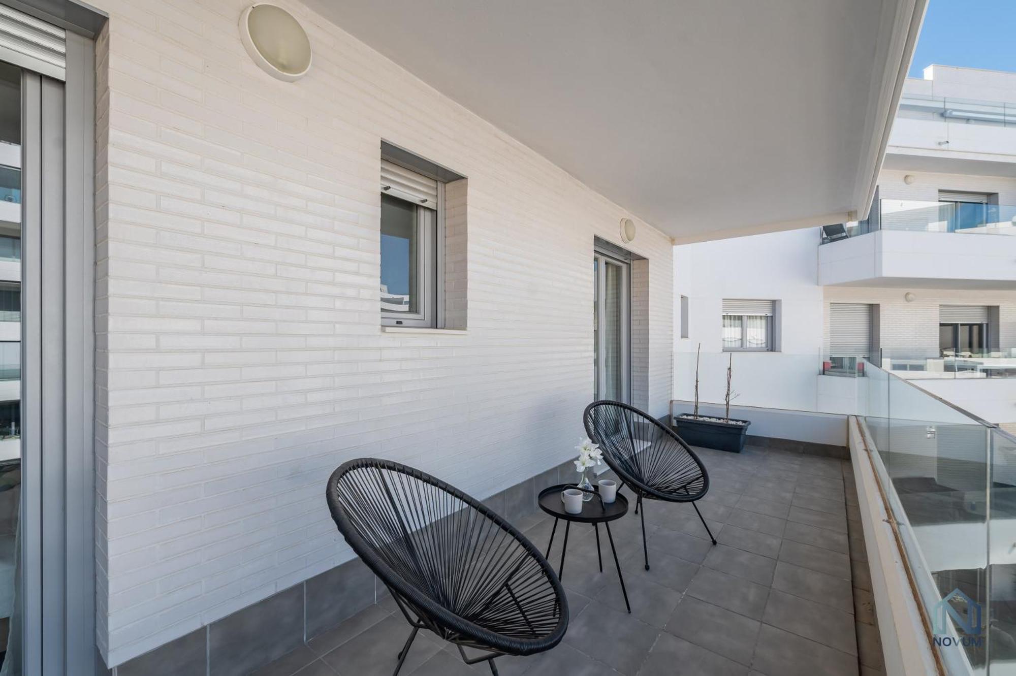 Newly Built 3 Bdrm Modern Apt W Gym, Pool, & Views Marbella Exterior photo