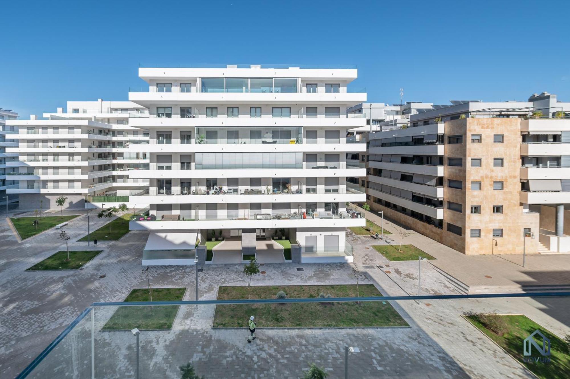 Newly Built 3 Bdrm Modern Apt W Gym, Pool, & Views Marbella Exterior photo